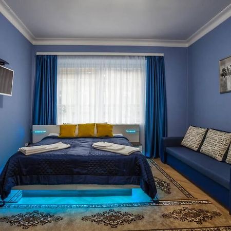 Luxury Air-Conditioned Family Apartment Spitalska Old Town Pozsony Kültér fotó