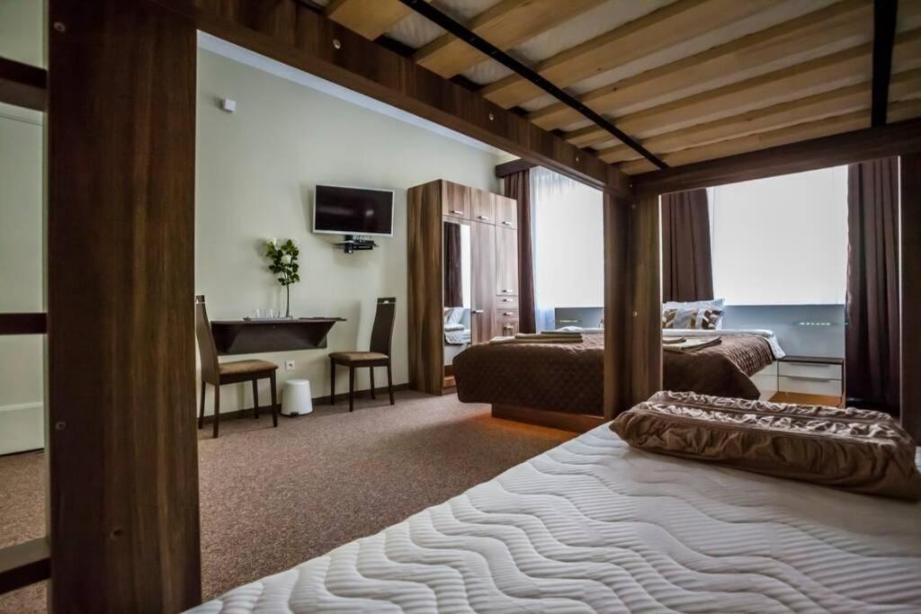 Luxury Air-Conditioned Family Apartment Spitalska Old Town Pozsony Kültér fotó